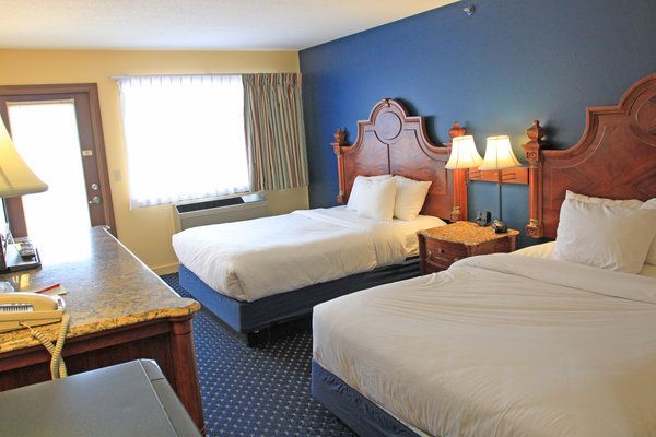 Fireside Inn and Suites-Belfast